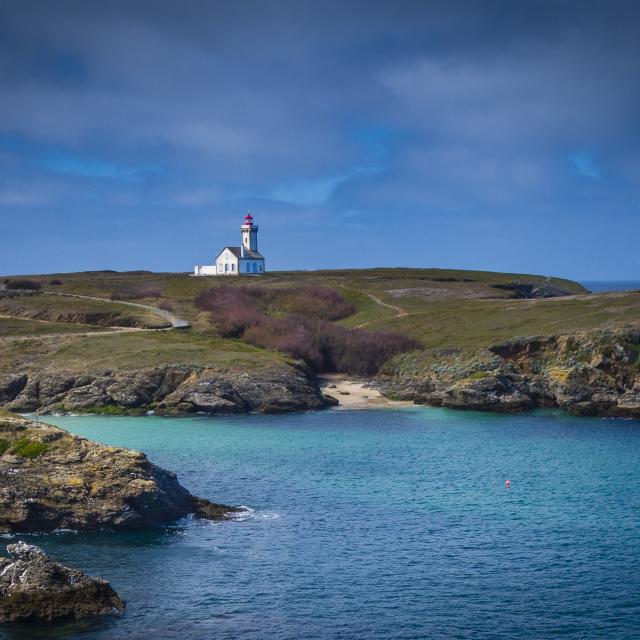 Histoire - Patrimoine bâti, Nature - île photogénique, Océan - Profiter de l'Océan, Randonner -autour de l'île