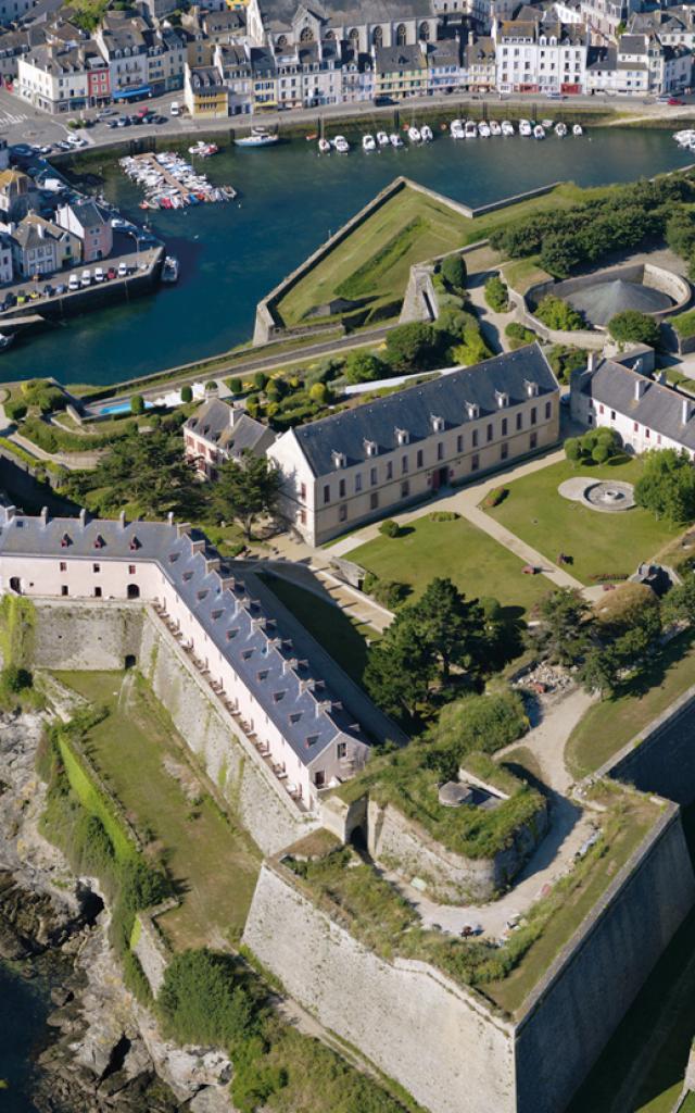 Histoire - Patrimoine bâti, Se réveiller à Belle-île - Hébergements, Belle île en mer, île de Bretagne, Bretagne sud, au large du Golfe du Morbihan