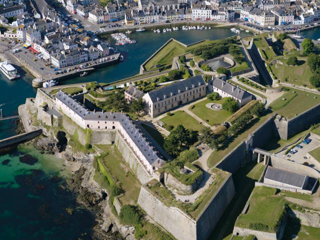 Histoire - Patrimoine bâti, Se réveiller à Belle-île - Hébergements, Belle île en mer, île de Bretagne, Bretagne sud, au large du Golfe du Morbihan