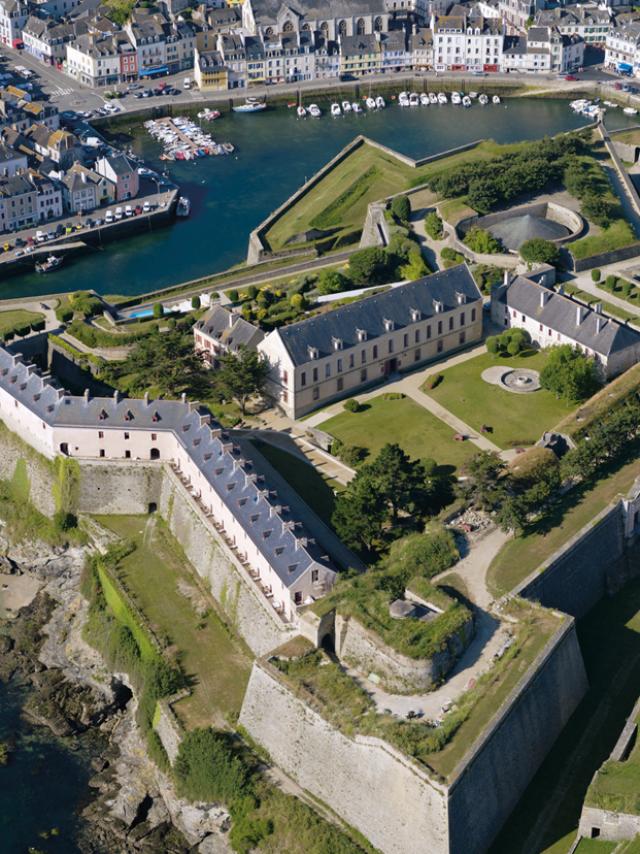 Histoire - Patrimoine bâti, Se réveiller à Belle-île - Hébergements, Belle île en mer, île de Bretagne, Bretagne sud, au large du Golfe du Morbihan