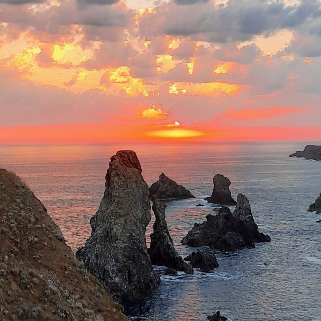 Randonner -autour de l'île, Océan - Profiter de l'Océan, Nature - île photogénique, Belle île en mer, île de Bretagne, Bretagne sud, au large du Golfe du Morbihan