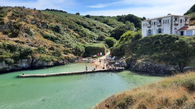 Plages - Partir à la plage, Histoire - Patrimoine bâti, Se réveiller à Belle-île - Hébergements, Belle île en mer, île de Bretagne, Bretagne sud, au large du Golfe du Morbihan