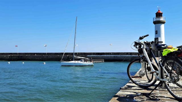 Randos Et Balades à Vélo à Belle île, la plus grande des îles bretonne, en Bretagne Sud