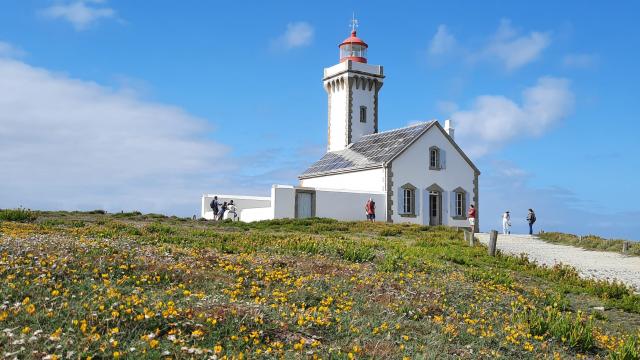 Histoire - Patrimoine bâti, menhirs, acadiens, mur de l'Atlantique, villages Nature - île photogénique, Belle île En Mer, île De Bretagne, Bretagne Sud, Au Large Du Golfe Du Morbihan