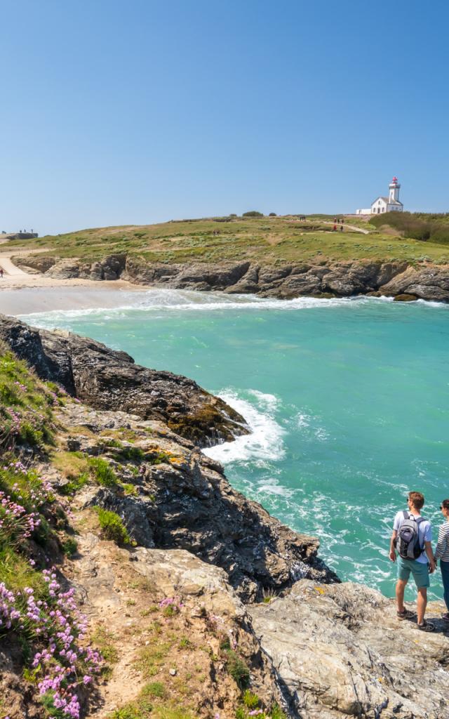 Histoire - Patrimoine bâti, menhirs, acadiens, mur de l'Atlantique, villages Nature - île photogénique Océan - Profiter de l'Océan Plages - Partir à la plage, Bretagne sud, au large du Golfe du Morbihan