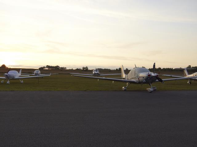 Bretagne Sud Golfe Du Morbihan Belle Ile Aviation Aerodrome Philippe Ulliac