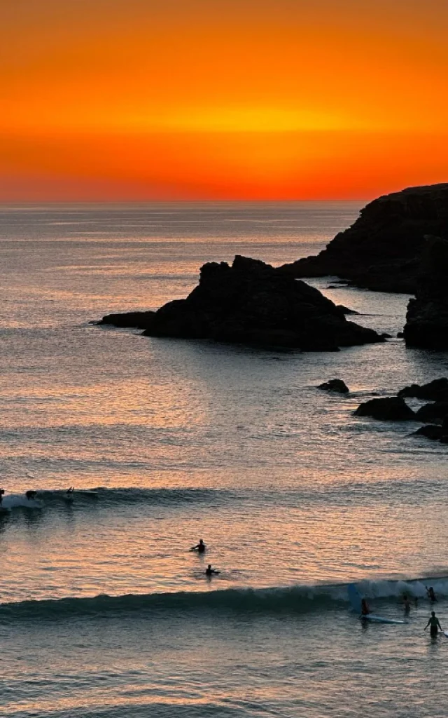 Belle Ile En Mer Coucher De Soleil Sur Les Surfeurs Gregory Stephant